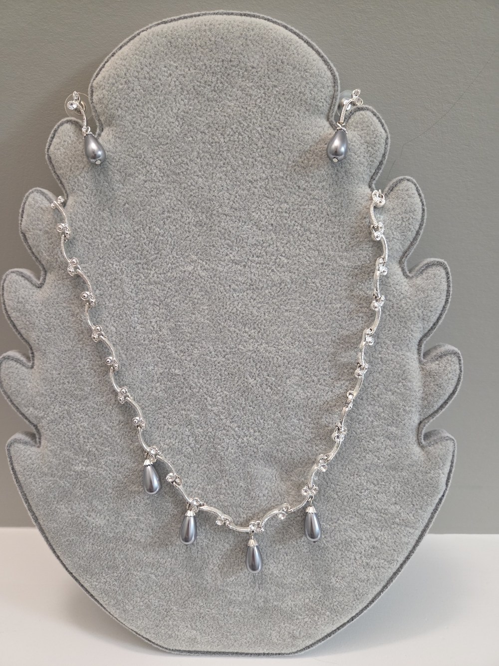 Silver Tone Dark Grey Faux Pearl Crystal Drop Necklace & Earring Set - Party